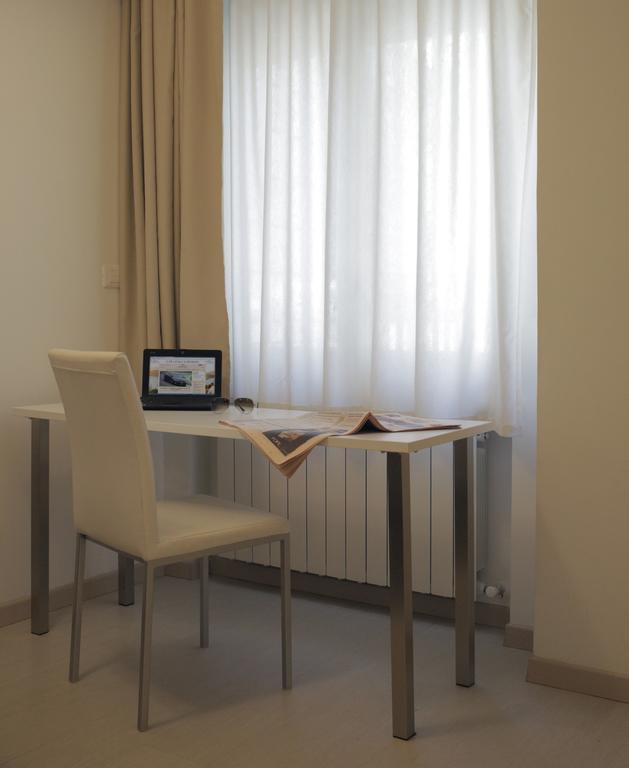 Bed and Breakfast Le Stanze Sul Corso à Pescara Extérieur photo